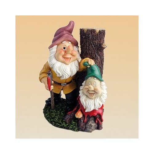 Gartenzwerge mit abgetrennten Gliedmassen