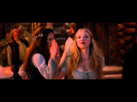 Red Riding Hood – Trailer