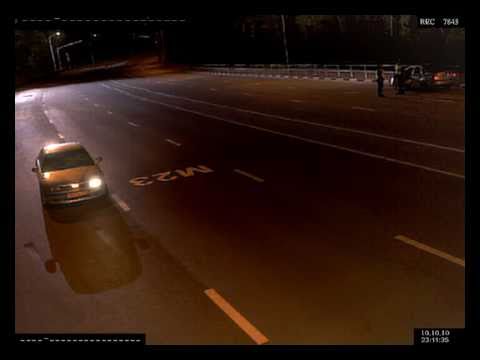 Polizist von Wolfsrudel attackiert – Traffic Control Post Is Under Attack of Wolves