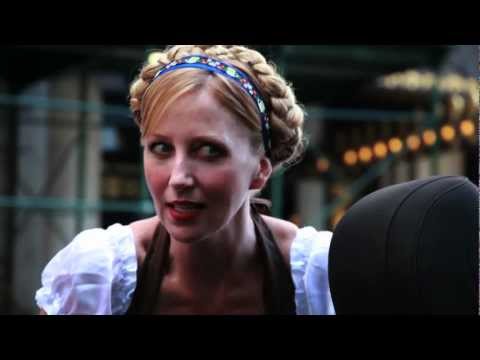 Romney Girl im Heidi-Style