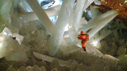 Crystal Cave of Giants