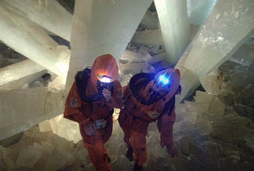 Crystal Cave of Giants