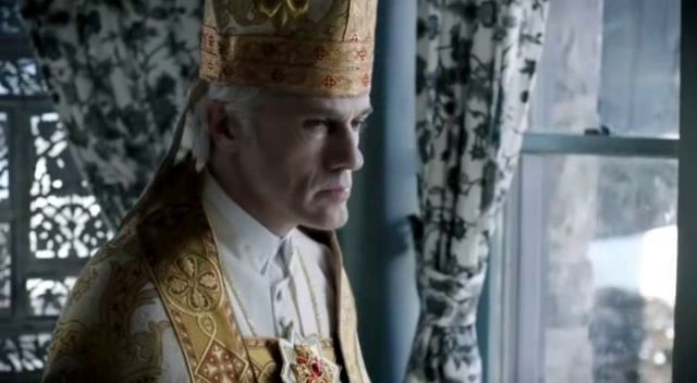 Christoph Waltz als Papst mit Armutssorgen
