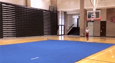 Patience Beard, Cheerleaderin mit Beinprothese