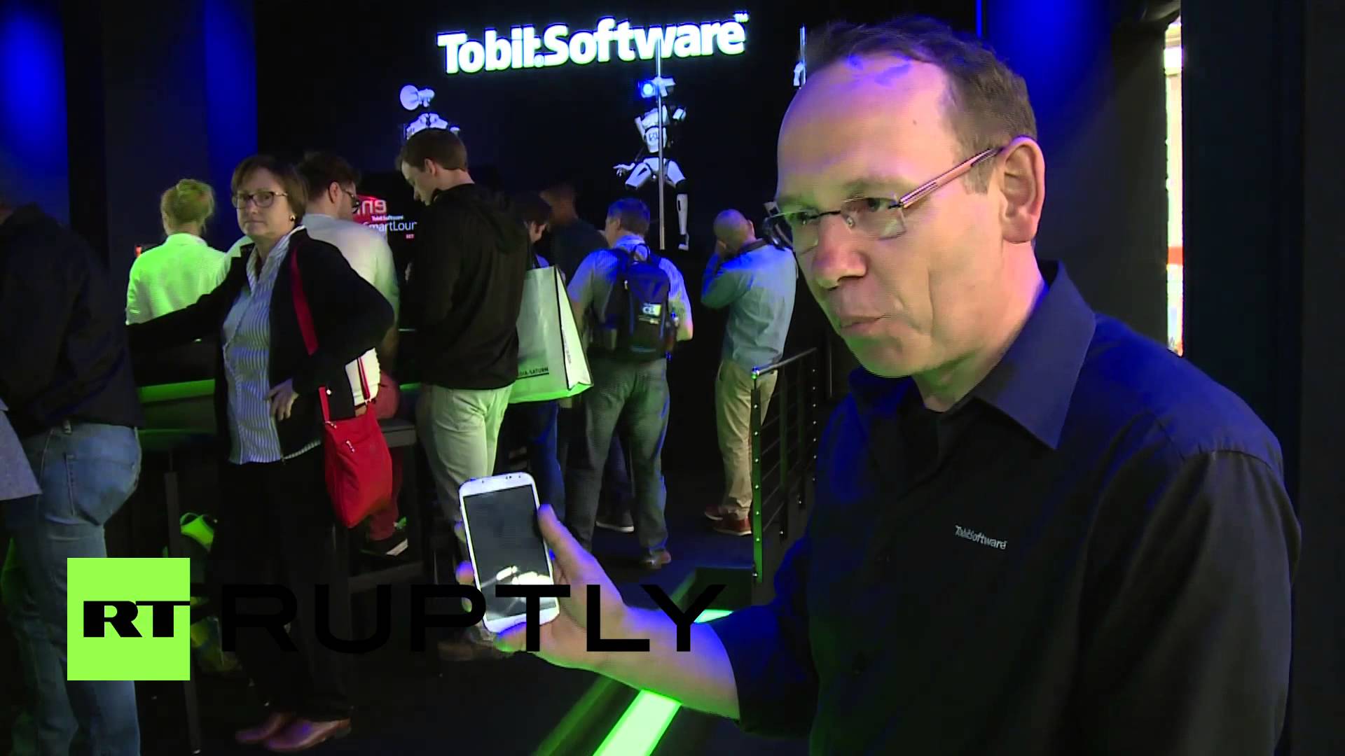 CeBIT: Poledancing Robots