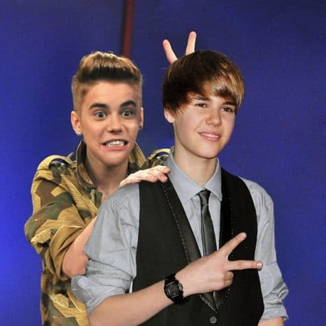 Justin Bieber - Prominente zusammen mit ihren jüngeren sich selbst auf einem Foto