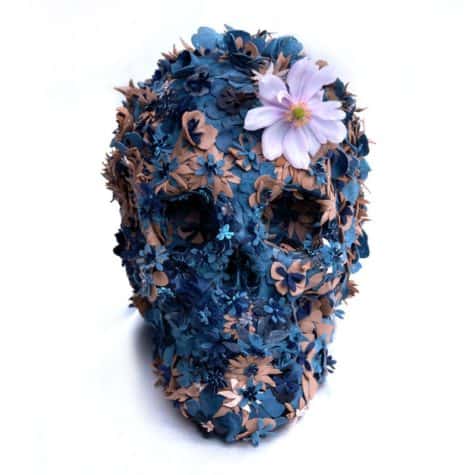 Kwiatowe czaszki Jackie Tsai