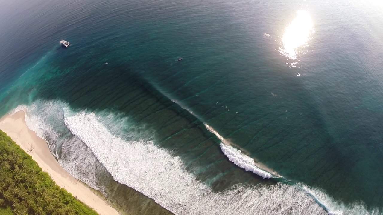 Surfevideo fra dronen min