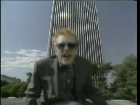 DBD: This Is Not A Love Song – PIL