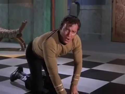 Kapitein Kirk heeft te veel LSD ingenomen