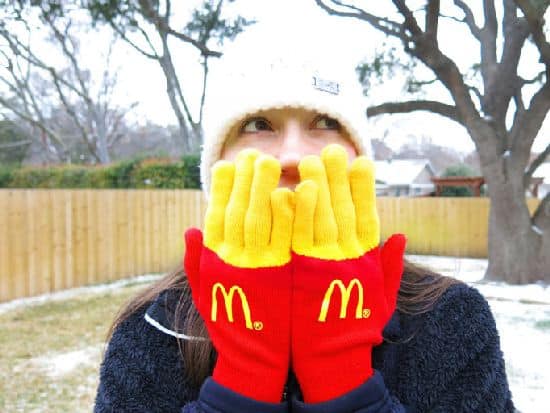 McDonalds Pommes Handschuhe