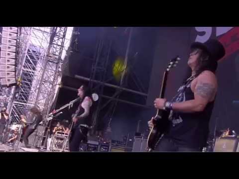 Live at Hellfest: Slash feat. Myles Kennedy a sprisahanci