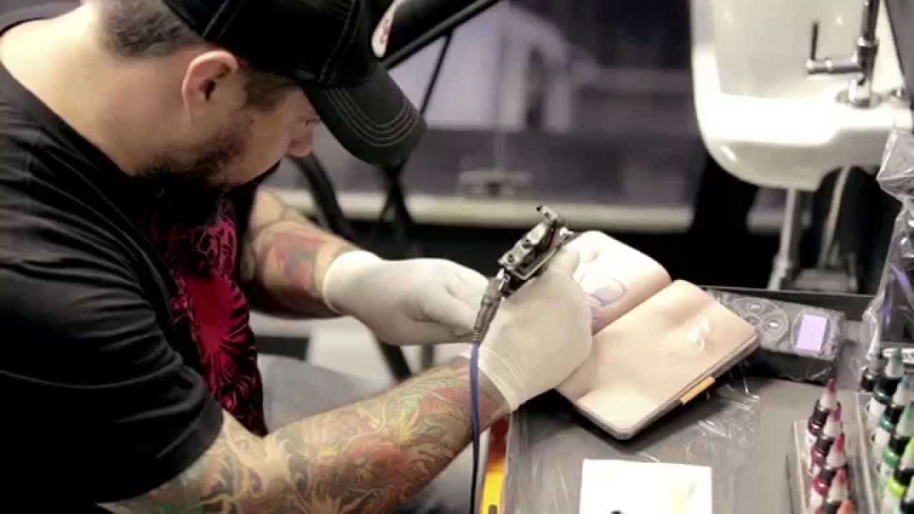 Skin Book: Skizzenbuch für Tätowierer