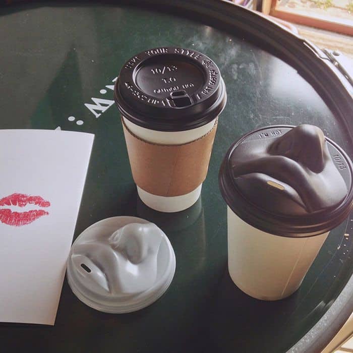 Laisse ton café t'embrasser tôt le matin