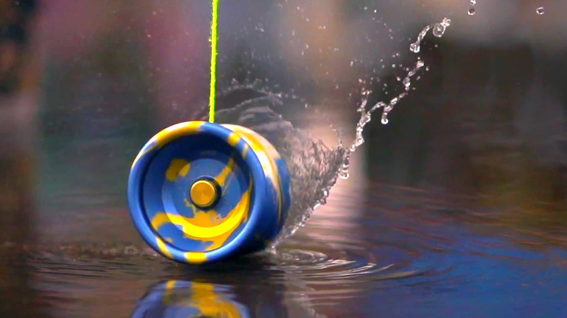 Coole Yoyo-Tricks in Slow Motion