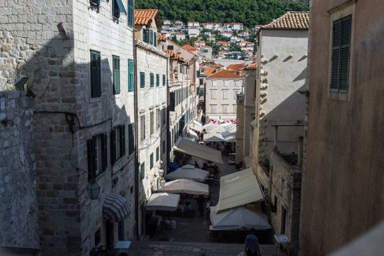Dubrovnik: Baroque stairs - Another picture Shaming scene