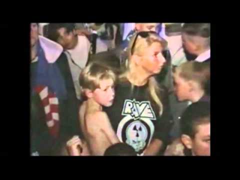 Happy Hardcore Rave Party für Kinder in den Niederlanden