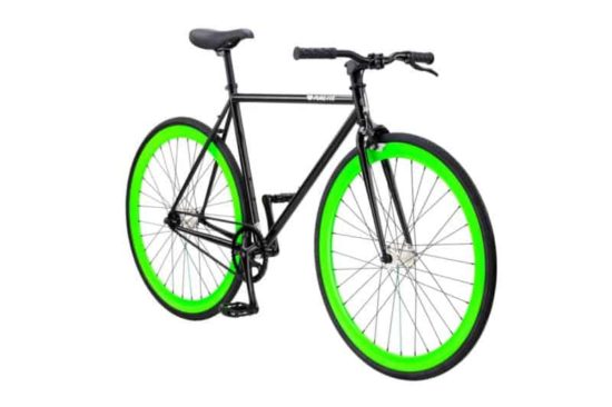 Pure Fix Cycles: Nachleuchtend mit dem Fahrrad in den Strassenverkehr