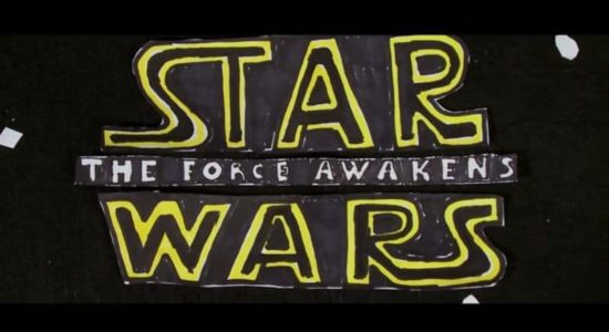 Moge het karton bij je zijn: low-budget Star Wars-trailer