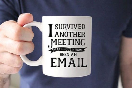 Perfekte Büro Tasse: I survived another meeting...