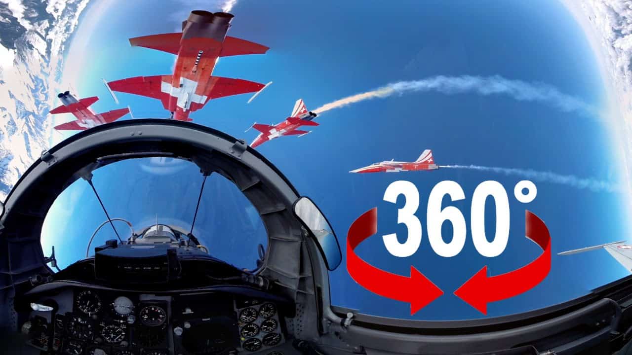 360°-vlucht met Patrouille Suisse