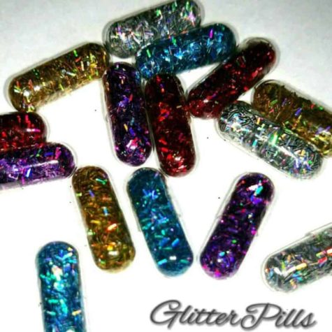For en farvestrålende, funklende afføring: GlitterPills