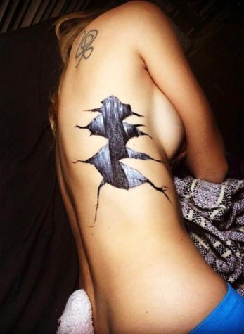 Natasha Farnsworth's dreidimensionale Bodypaintings