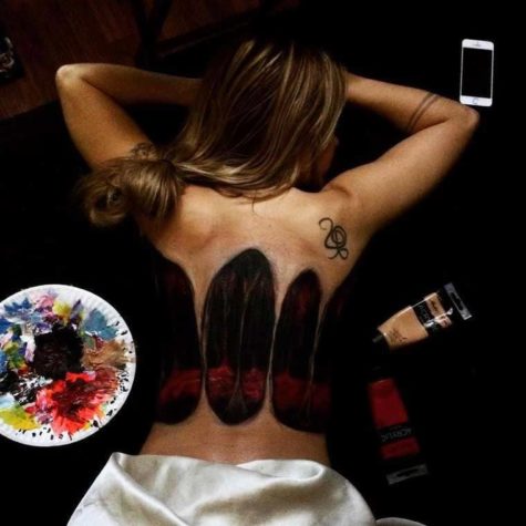 Natasha Farnsworth's dreidimensionale Bodypaintings