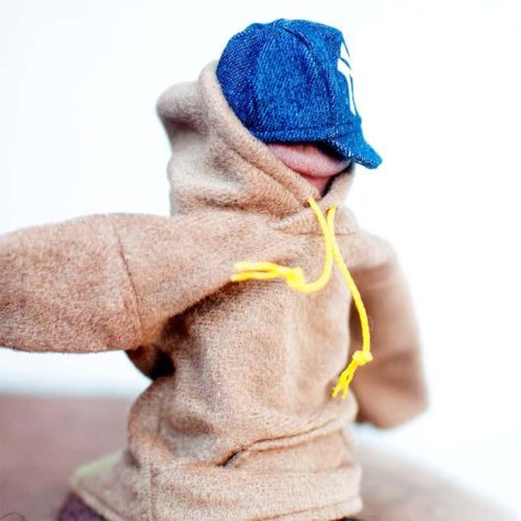 Soraya Doolbaz macht aus angekleideten Penissen Kunst