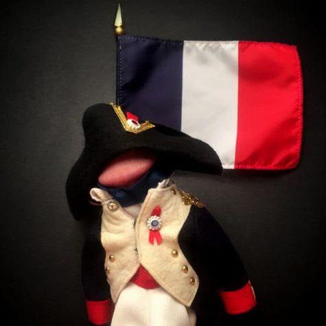 Soraya Doolbaz macht aus angekleideten Penissen Kunst