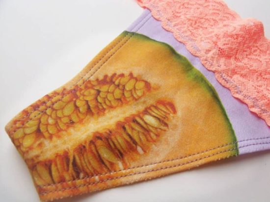 Tangas von Textile Champion