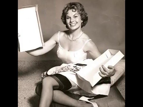 What pin-up girls looked like!