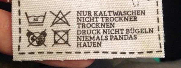 Neulich beim Wäsche waschen: Niemals Pandas hauen!