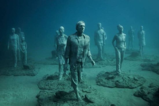 O primeiro museu subaquático da Europa transforma o fundo do mar em uma galeria de arte