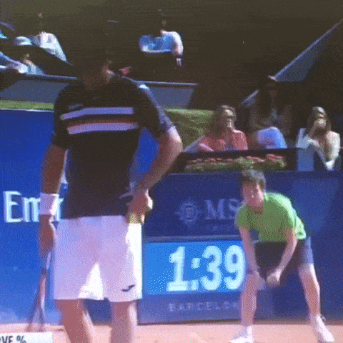 Montag - einfach nichts anmerken lassen