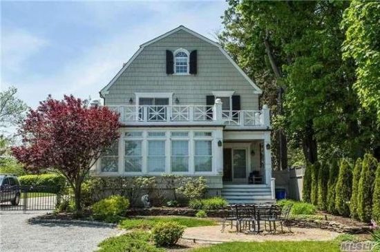 Amityville: Das echte Horror-Kult-Haus steht öffentlich zum Verkauf