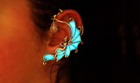 Glow-In-The-Dark-Schmuck