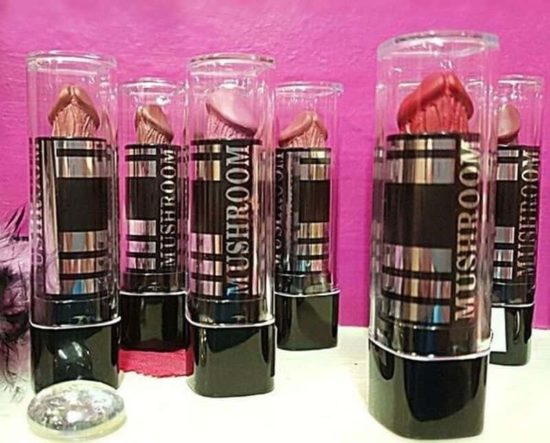 Penis-Lippenstifte