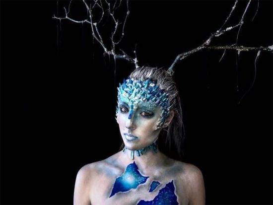 16 Jährige verwandelt sich mit Make-up in Monster