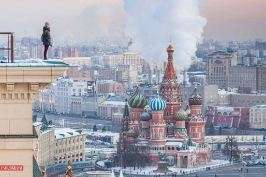 Dieses russische Mädchen macht die gefährlichste Selfies überhaupt