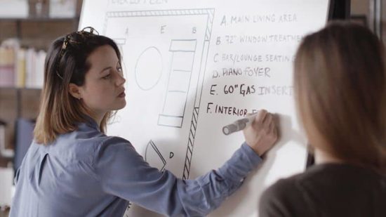 Equil Smartmarker: Der Stift für Echtzeit-Streams in Meetings