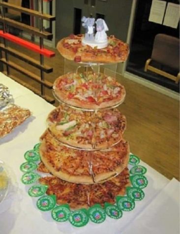 Cuando los hombres son los responsables del pastel de bodas