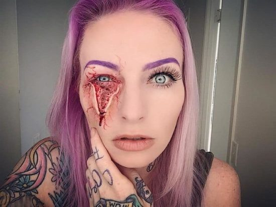 Halloween-make-up door Sarah Moodle
