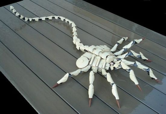 Dieser Lego Facehugger wirkt erschreckend real