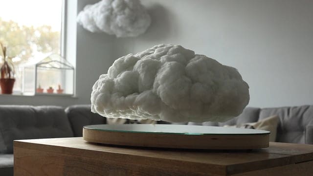 Pływająca chmura burzowa jako głośnik, łącznie z wizualizacją błyskawicy