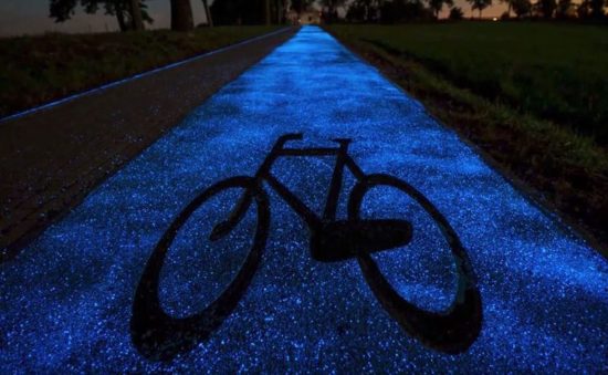 Polen testet selbstleuchtende Radwege