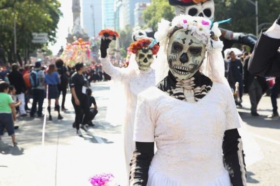 Dia De Los Muertos: Bilder från paraden i Mexico City