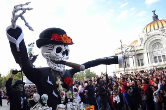Dia De Los Muertos: Fotos del desfile en la Ciudad de México