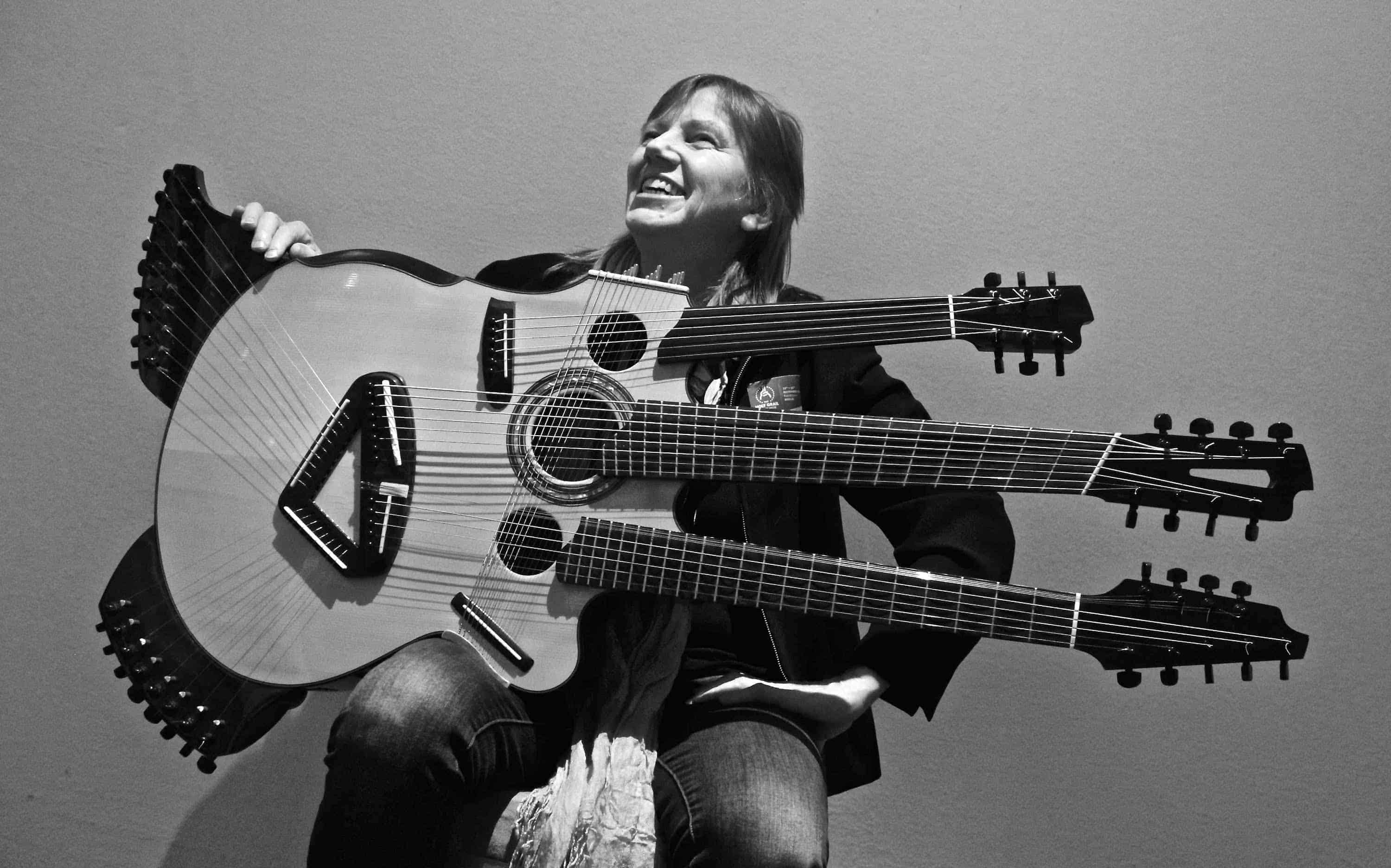 Medusa Guitar: Eine Gitarre mit 52 Saiten