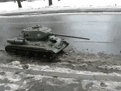 Wie man einen Panzer in ein Auto kriegt